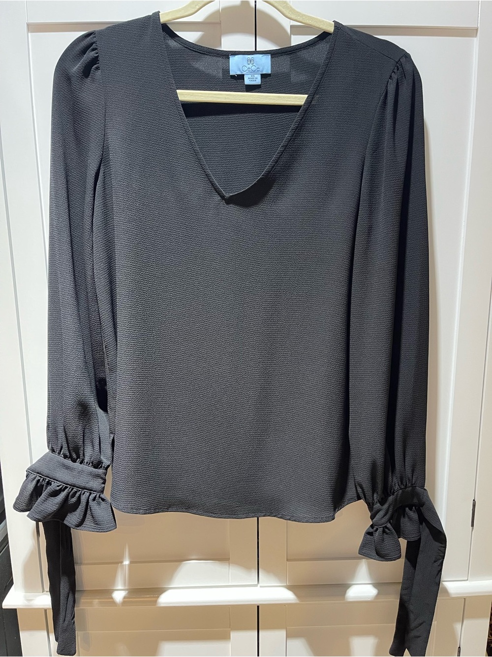 CeCe Black V-Neck Long Sleeve Blouse with Tie Cuffs